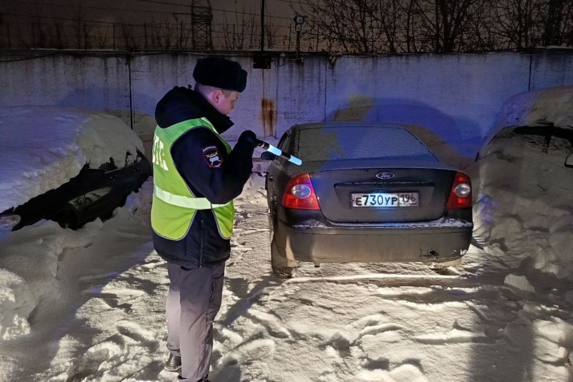 В Нижнем Тагиле водитель без прав устроил серьезную аварию - «Уральский  рабочий»